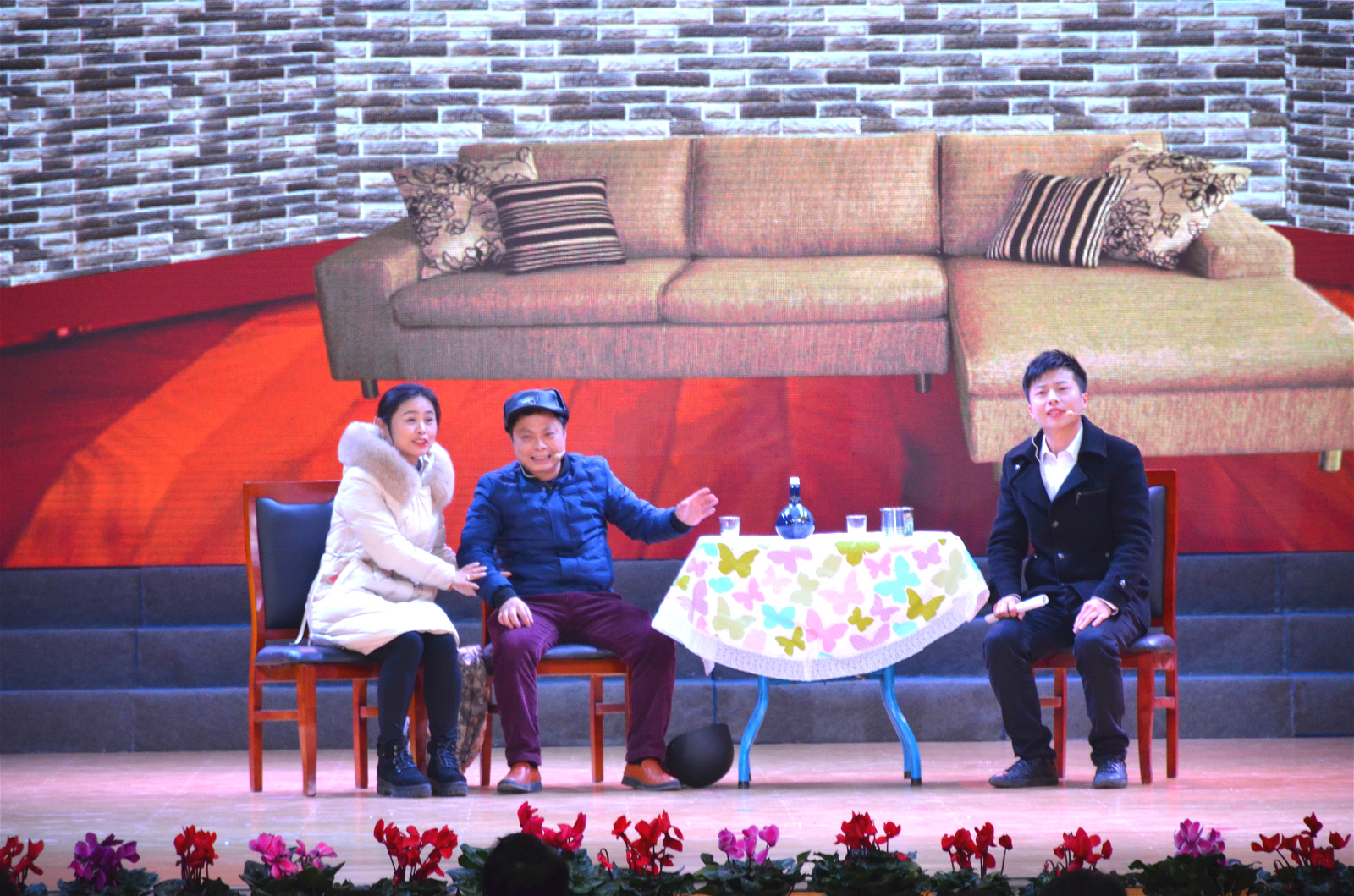 1550733910574015608.jpg 6-小品《家乡的变化》.jpg